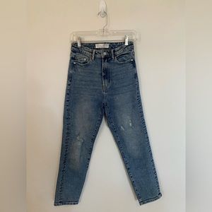 Stradivarius Straight Leg Jeans